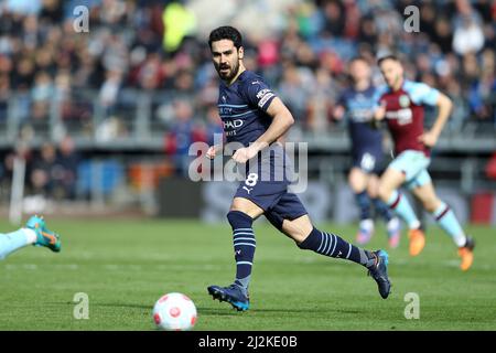 Burnley, Royaume-Uni. 02nd avril 2022. Ilkay Gundogan de Manchester City en action. Match Premier League, Burnley et Manchester City à Turf Moor à Burnley, Lancs, le samedi 2nd avril 2022. Cette image ne peut être utilisée qu'à des fins éditoriales. Utilisation éditoriale uniquement, licence requise pour une utilisation commerciale. Aucune utilisation dans les Paris, les jeux ou les publications d'un seul club/ligue/joueur. photo par Chris Stading/Andrew Orchard sports Photography/Alamy Live News crédit: Andrew Orchard sports Photography/Alamy Live News Banque D'Images