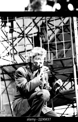 David Bowie se présente à Roker Park, Sunderland, le 23rd juin 1987 dans son Glass Spider Tour Banque D'Images