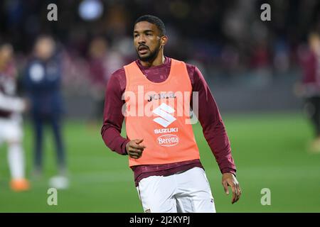 Salerno, Italie. 02nd avril 2022. Bremer de Torino FC pendant la série Un match entre les Etats-Unis Salerntana 1919 et Torino au Stadio Arechi, Salerno, Italie, le 2 avril 2022. Credit: Giuseppe Maffia/Alay Live News Banque D'Images