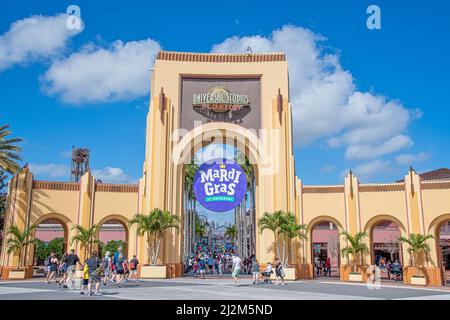ORLANDO, USA - MARS 07 2022: L'entrée principale de Universal Studios en Floride Banque D'Images