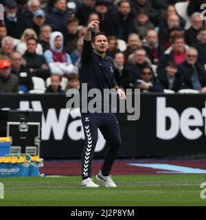 Londres, Royaume-Uni. 03rd avril 2022. Frank Lampard, directeur d'Everton, lors du match de la première ligue entre West Ham United et Everton au stade de Londres, parc olympique Queen Elizabeth, Londres, Angleterre, le 3 avril 2022. Photo de Ken Sparks. Utilisation éditoriale uniquement, licence requise pour une utilisation commerciale. Aucune utilisation dans les Paris, les jeux ou les publications d'un seul club/ligue/joueur. Crédit : UK Sports pics Ltd/Alay Live News Banque D'Images