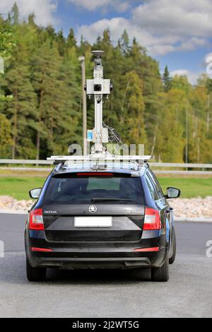 ICI voiture de cartographie Skoda Octavia avec matériel de cartographie monté sur le dessus. Vue arrière. Forssa, Finlande. 18 septembre 2020. Banque D'Images