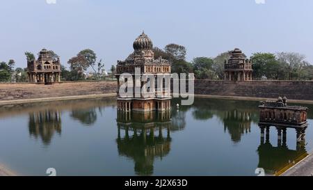 Grand chef-d'œuvre de l'architecture de pierre, Santhebennur Pushkarini, Devangere, Karnataka, Inde construit par Hanumantappa Nayaka un vinaigre local en 16th ce Banque D'Images