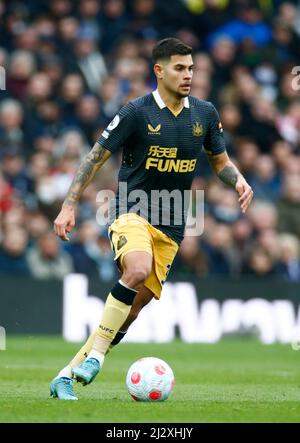 Londres, Angleterre - AVRIL 03 : Bruno Guimaraes de Newcastle United pendant la première ligue entre Tottenham Hotspur et Newcastle United à Tottenham Hots Banque D'Images