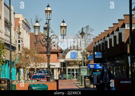 Crewe, Cheshire. Market Street et le centre commercial Market Banque D'Images