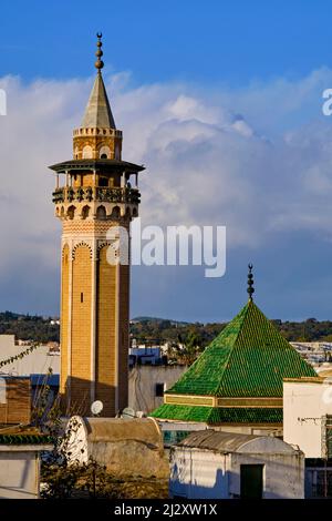 Tunisie, Tunis, Médina classée au patrimoine mondial de l'UNESCO, minaret de la mosquée Hammouda Pasha Banque D'Images