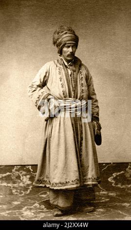 Russe Homme en costume traditionnel de groupe ethnique russe non identifié - George Kennan 1870 Banque D'Images