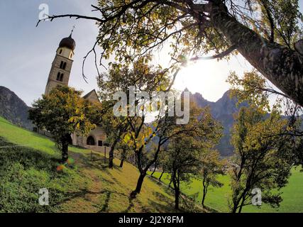 St Valentin près de Seis, zone Sciliar, Dolomites, Tyrol du Sud, Italie Banque D'Images