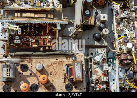 Wien, Vienne: Vieille électronique, anciennes cartes de circuits avec composants électroniques en 02. Leopoldstadt, Vienne, Autriche Banque D'Images