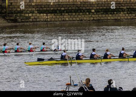 Course de bateaux Oxford Cambridge 2022 Banque D'Images