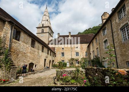 Abbaye Saint-Pierre, Baume-les-Messieurs, département du Jura, Bourgogne-Franche-Comté, région du Jura, France Banque D'Images