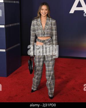 Los Angeles, États-Unis. 04th avril 2022. Jamie Chung arrive à la première AMBULANCE de Los Angeles qui s'est tenue à l'Academy Museum of Motion Pictures à Los Angeles, CA, le lundi 4 avril 2022. (Photo par Sthanlee B. Mirador/Sipa USA) crédit: SIPA USA/Alay Live News Banque D'Images