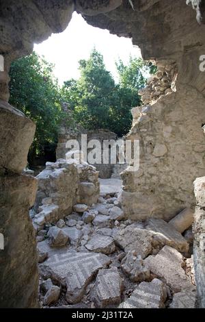 Ruines anciennes au parc national d'Olympos, Cirali, Lykia antique, Turquie, mer Méditerranée Banque D'Images