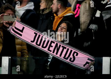 Turin, Italie. 03rd avril 2022. Supporters of FC Juventus pendant Juventus FC vs Inter - FC Internazionale, italie football série A match à Turin, Italie, avril 03 2022 crédit: Independent photo Agency/Alay Live News Banque D'Images