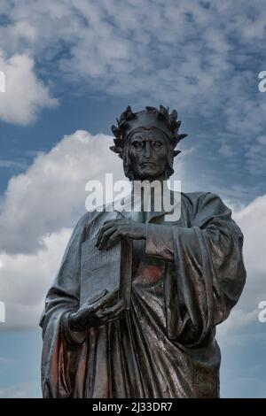 Statue de Dante Alighieri USA Photo Stock Alamy