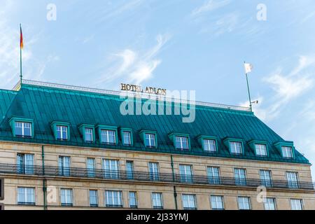 BERLIN, ALLEMAGNE - 28 octobre 2014 : hôtel Adlon à Berlin. Il fait partie du groupe Kempinski et est l'hôtel le plus célèbre de Berlin. Banque D'Images