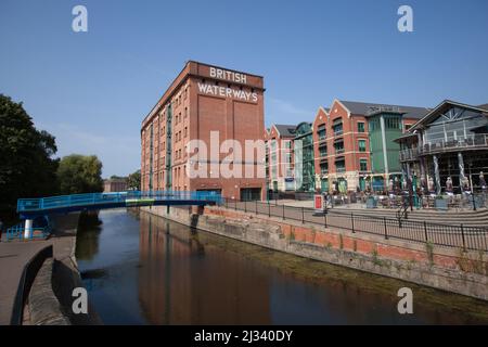 Vue sur le canal de Nottingham et de Beeston à Nottingham, au Royaume-Uni Banque D'Images