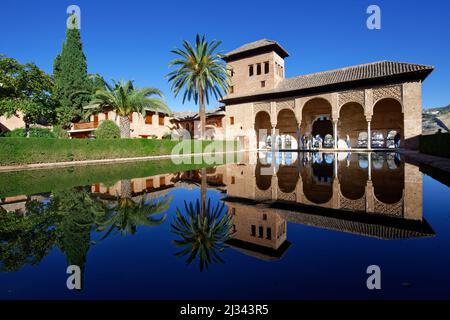 El Partal à l'Alhambra, Andalousie, Grenade, Espagne. Banque D'Images