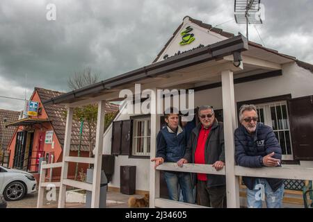 Potenza, Italie 08/04/2017: Quartier de Bucaletto, logement temporaire construit après le tremblement de terre d'Irpinia en 1980. Avec plus de 2 000 habitants. © Andrea Sabbadini Banque D'Images