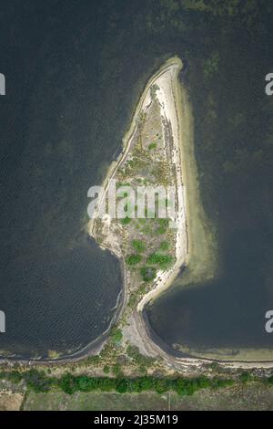 L'île dans l'océan rappellent la forme de quelque chose basée sur votre imagination Banque D'Images