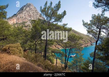 Baie idyllique d'Adrasan, Lykia, Turquie, mer Méditerranée Banque D'Images