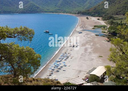 Plage idyllique et baie d'Adrasan, Lykia, Turquie, mer Méditerranée Banque D'Images