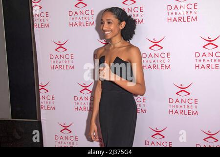 Erica Lall participe au gala annuel de la vision du Dance Theatre of Harlem en l'honneur de Debbie Allen à New York. Banque D'Images