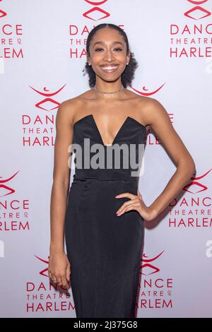 Erica Lall participe au gala annuel de la vision du Dance Theatre of Harlem en l'honneur de Debbie Allen à New York. Banque D'Images