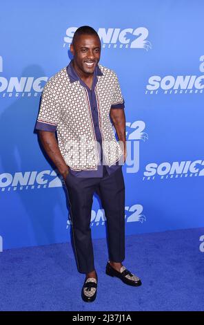 LOS ANGELES, CA - 05 AVRIL : Idris Elba participe à la première projection à Los Angeles de 'Sonic the Hedgehog 2' au Regency Village Theatre le 05 avril 2022 à Los Angeles, en Californie. Crédit : Jeffrey Mayer/JTMphotos/MediaPunch Banque D'Images