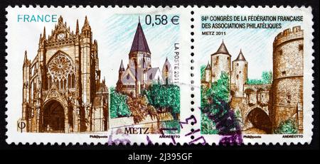 FRANCE - VERS 2011 : un timbre imprimé en France montre Metz, ville du Nord-est de la France, capitale de la région Lorraine, vers 2011 Banque D'Images