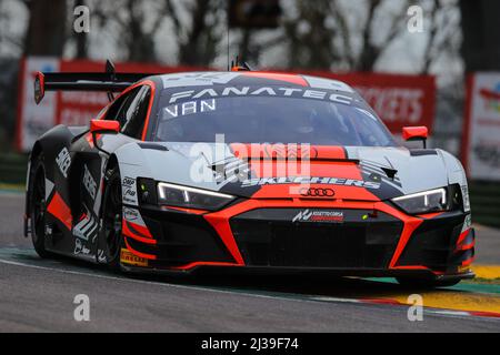 Autodromo Enzo e Dino Ferrari, Imola, Italie, avril 2022, #32 Team WRT - Dries VANTHOOR/Kelvin VAN DER LINDE/Charles WEERTS - Audi R8 LMS evo II GT3 Banque D'Images