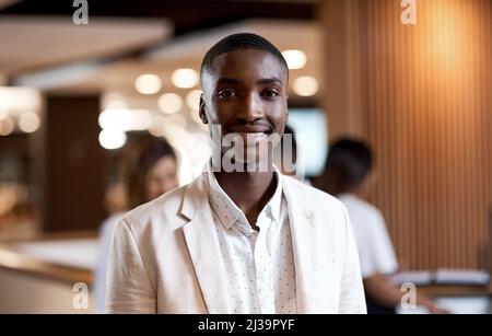 Je refuse d'aller de l'avant. Portrait d'un jeune homme d'affaires confiant assistant à une conférence. Banque D'Images