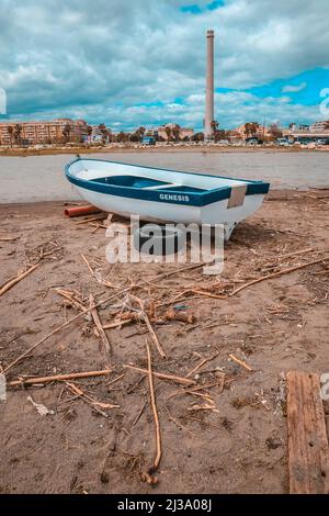 6 avril 2022: 6 avril 2022 (Malaga) la tempête cause des dommages sur les plages de la Costa del sol de Malaga (Credit image: © Lorenzo Carnero/ZUMA Press Wire) Banque D'Images