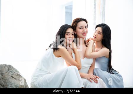 Photo de groupe de modèles féminins chinois nobles et à la mode - photo de stock Banque D'Images