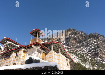 Nehru Kund est une source naturelle d'eau froide composée de l'eau du lac Bhrigu, qui est très célèbre à Manali. 18-02-2022 himachal, inde Banque D'Images