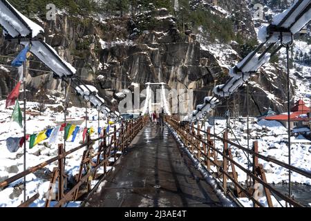 Nehru Kund est une source naturelle d'eau froide composée de l'eau du lac Bhrigu, qui est très célèbre à Manali. 18-02-2022 himachal, inde Banque D'Images