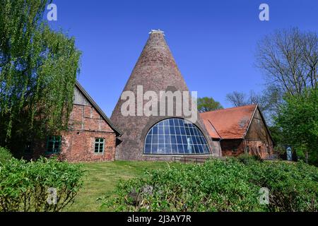 Tour de verre, LWL Industrial Museum Glassworks Gernheim, Petershagen, quartier de Minden-Luebbecke, Rhénanie-du-Nord-Westphalie, Allemagne Banque D'Images