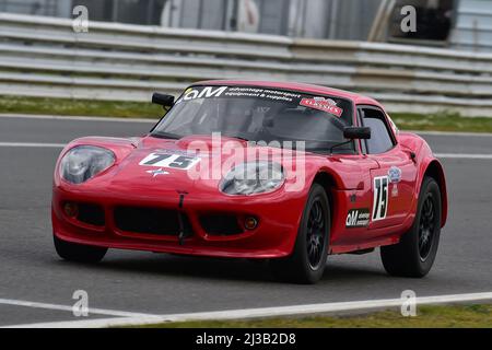 Matthew Lewis, Marcos Mantula, Advantage Motorsport future Classics, une série de courses pour les voitures de sport Saloon et GT des années 1970 et 1980, chacune déca Banque D'Images