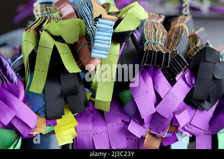 Non exclusif: IVANO-FRANKIVSK, UKRAINE - 06 AVRIL 2022 - Tourniquets avec arrêt de sang qui sont envoyés à des médecins militaires pour les besoins des armées Banque D'Images