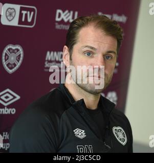 Oriam Sports Center Edinburgh.Scotland.UK.7th avril 22 Gestionnaire de coeurs Robbie Neilson Conférence de presse pour Cinch Premiership vs Hibernian . Crédit : eric mccowat/Alay Live News Banque D'Images