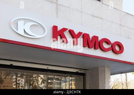 VALENCIA, ESPAGNE - 07 AVRIL 2022 : Kymco est un fabricant de motos taïwanais Banque D'Images