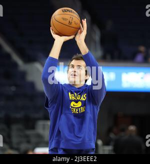 Chase Center, CA, 7th avril 2022 : Golden State Warriors vs Los Angeles Lakers, séance de pratique ahuée du match. Credit: Seshadri SUKUMAR/Alamy Live News Banque D'Images