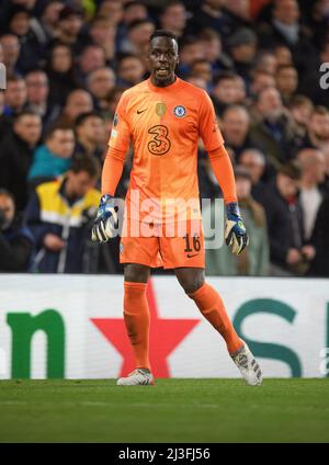 06 avril 2022 - Chelsea v Real Madrid - UEFA Champions League - quart de finale - première étape - Stamford Bridge Edouard Mendy pendant le match contre Real Madrid Picture Credit : © Mark pain / Alay Live News Banque D'Images