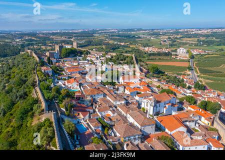 Panorama de la ville d'Obidos au Portugal. Banque D'Images