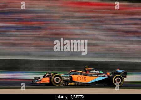 Melbourne, Australie. 08th avril 2022. Lando Norris (GBR) McLaren MCL36. Grand Prix d'Australie, vendredi 8th avril 2022. Albert Park, Melbourne, Australie. Crédit : James Moy/Alay Live News Banque D'Images