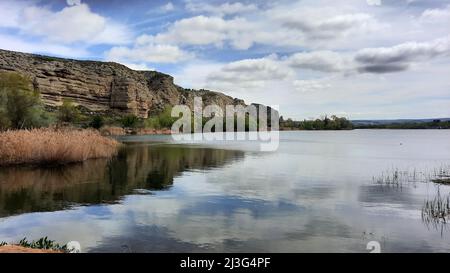 Laguna del Campillo. Parc régional du Sud-est de la Communauté de Madrid, en Espagne. Région formée par les environs de la rivière Manzanares Banque D'Images