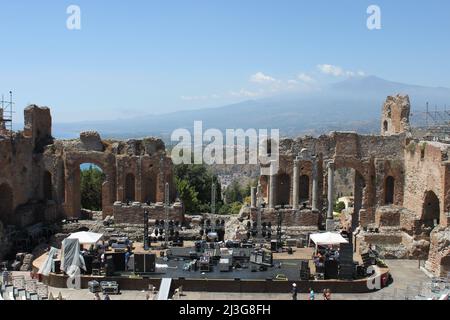 Théâtre grec de Taormina en Sicile Banque D'Images