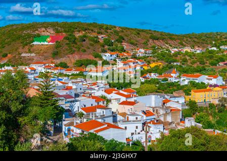 Vue aérienne du village portugais Alte. Banque D'Images