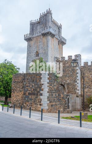 Vue sur le château de la ville portugaise de Beja. Banque D'Images