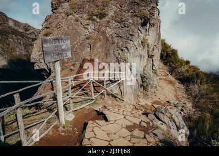 ViewPoint Ninho da Manta, sentier de randonnée sur Pico do Arieiro, Madère, Portugal, Europe Banque D'Images